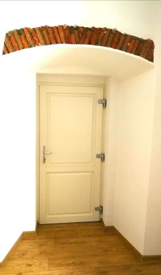 Гостевой дом Jules Home Сибиу-16