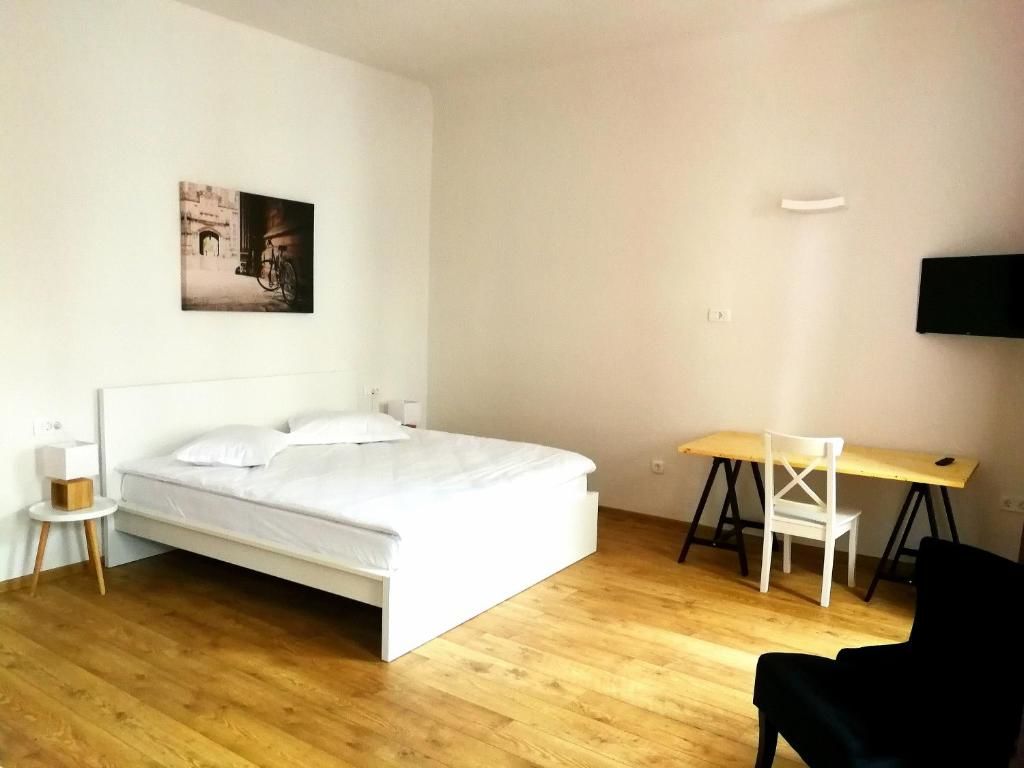 Гостевой дом Jules Home Сибиу-32
